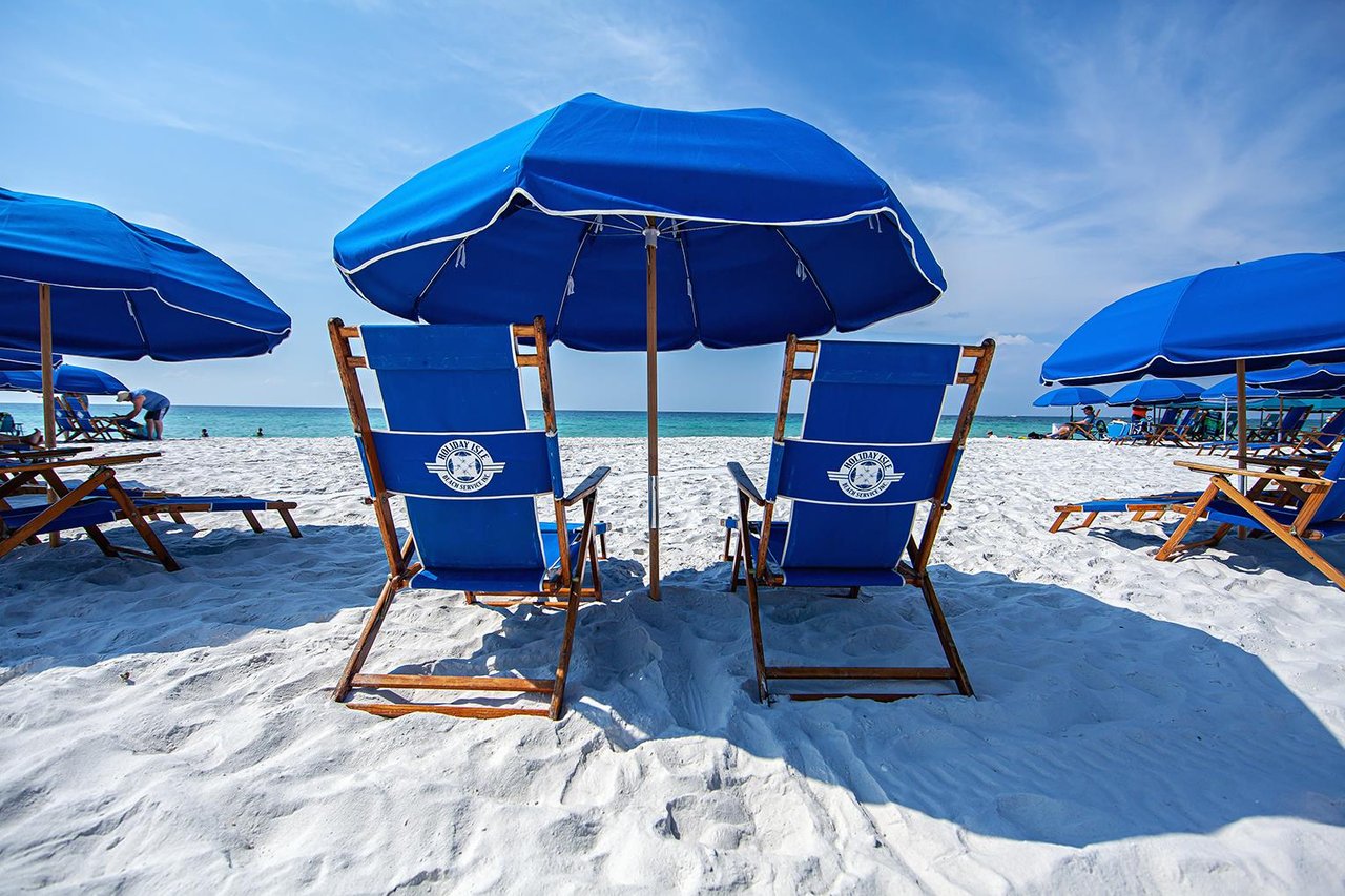 Holiday Surf  Racquet Club 624 30