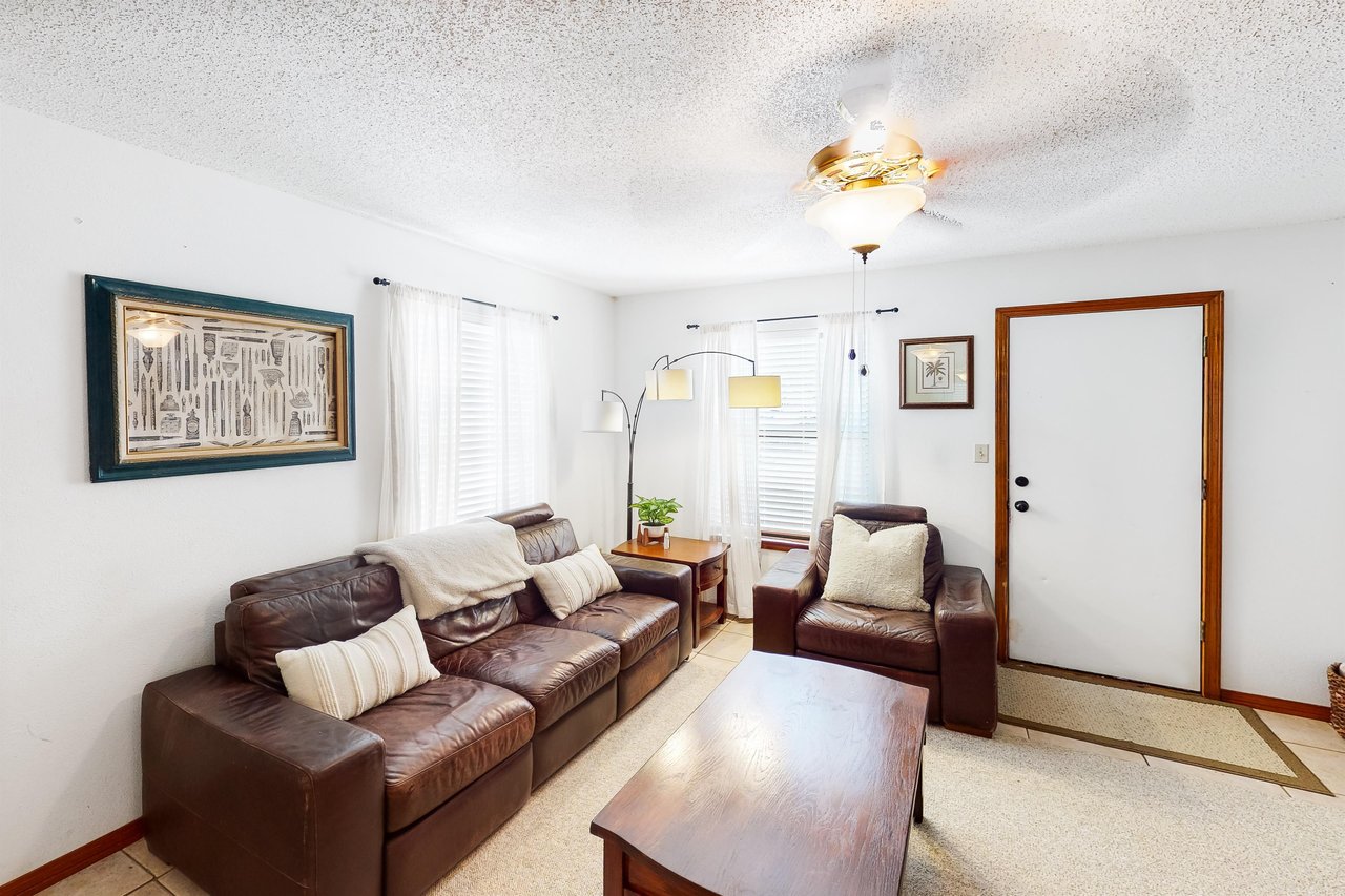 Driftwood Place 1