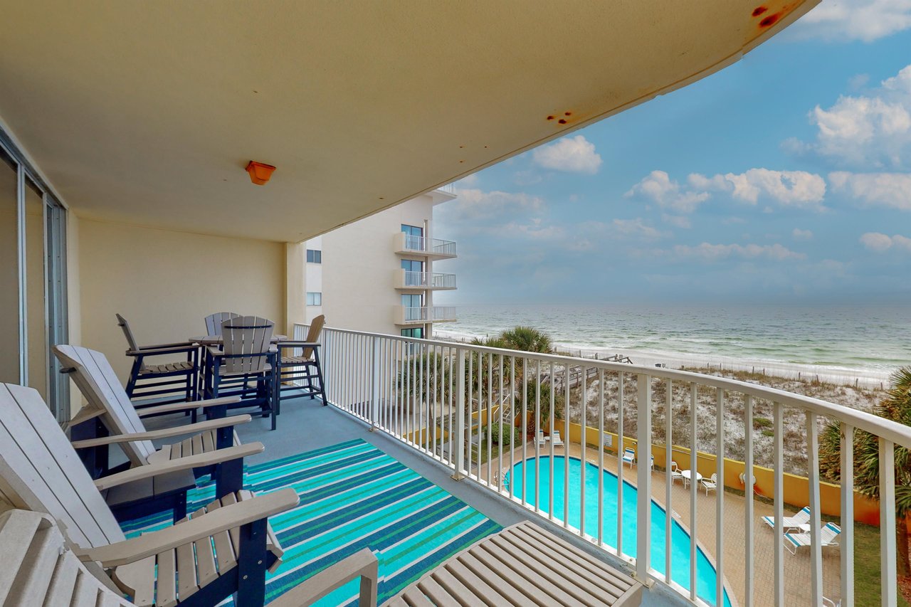 Dune Pointe 401 2