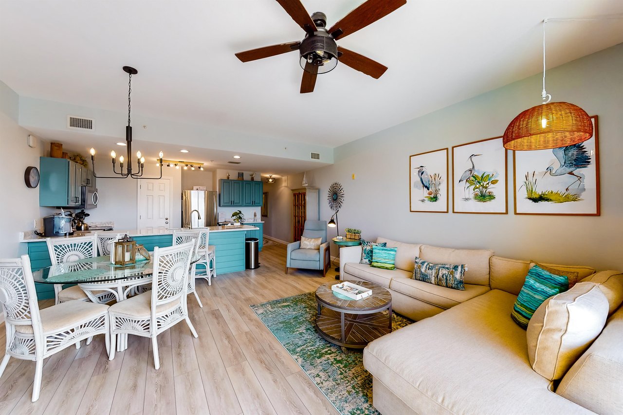 402 Beach Resort 2