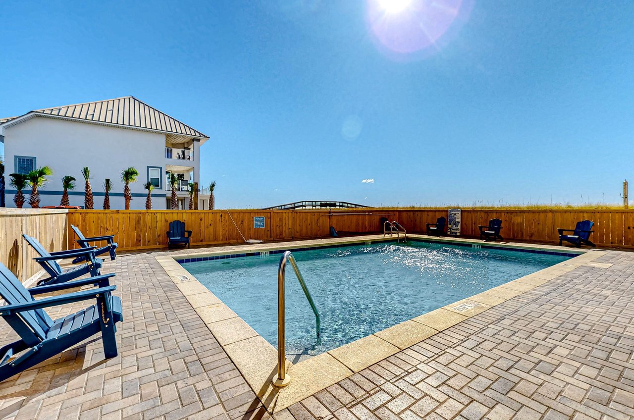 470770 Sundunes Navarre Beach  158 0 202312 154