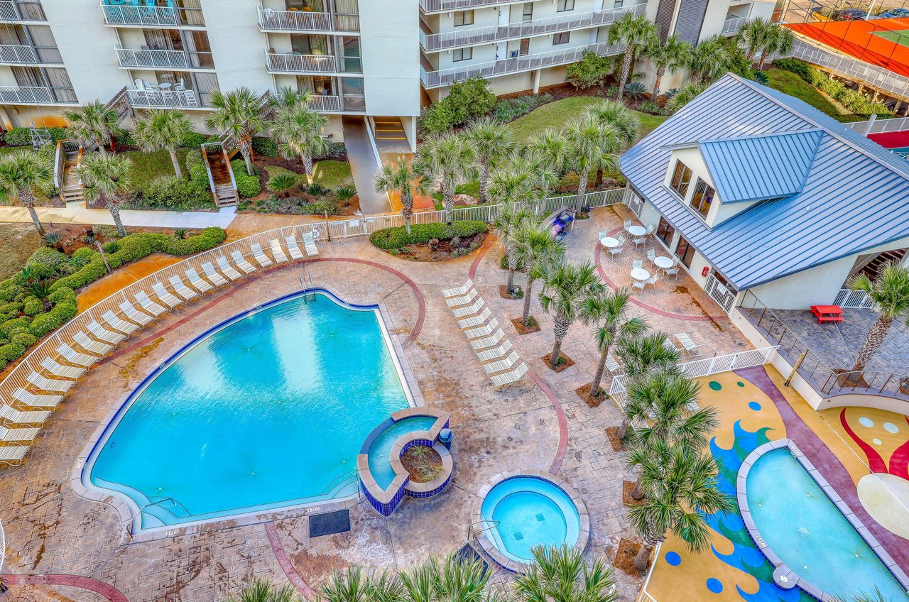 Aerial view of the community pool and hot tub