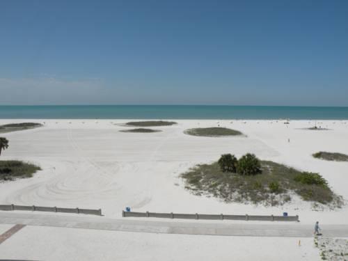Surf Beach Resort in St Pete Beach FL 63