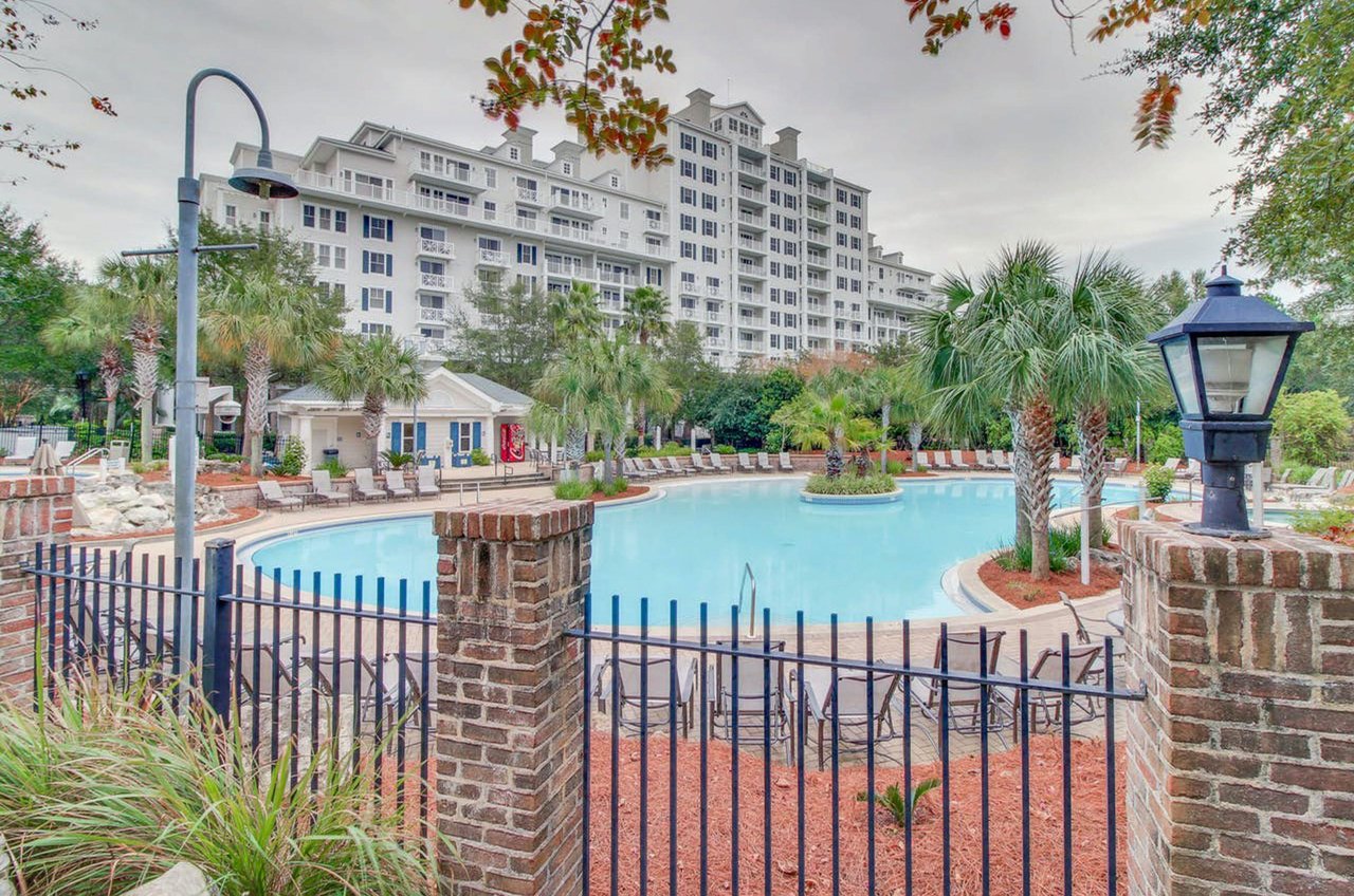 The pool is gates with a cabana and soft drinks vending machine.