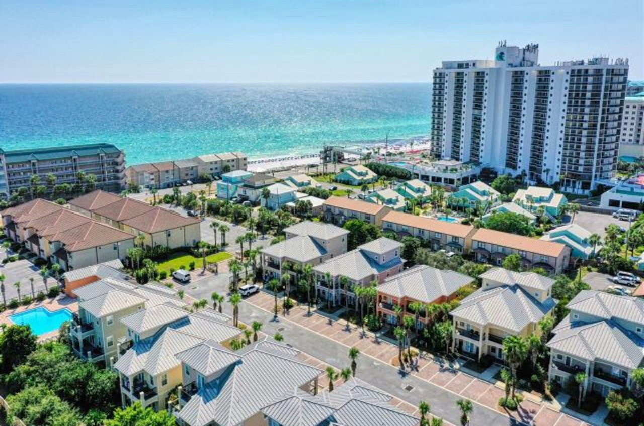 Aerial view of the villas and Gulf