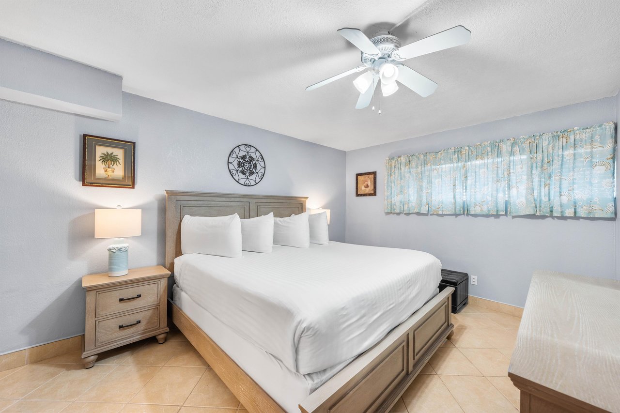 HSRC Bedroom With King Size Bed