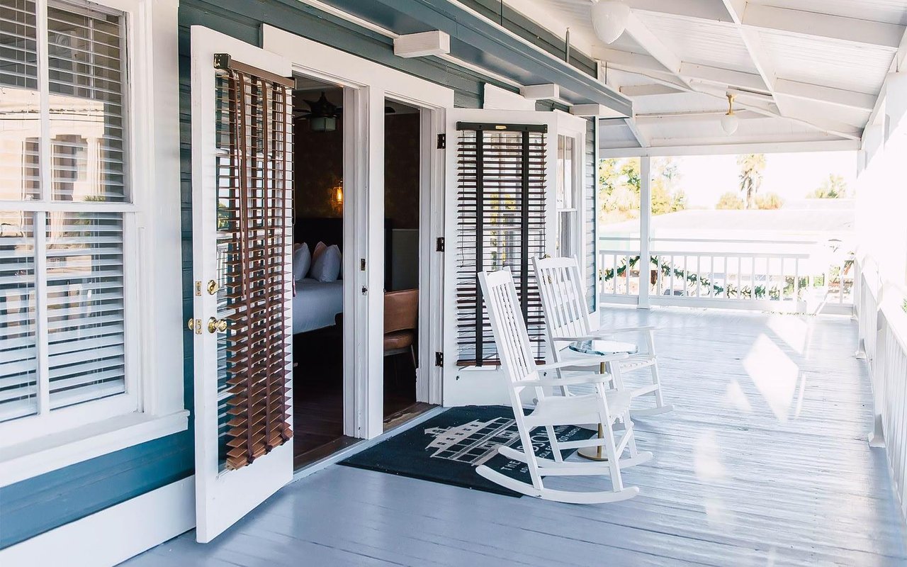 gibsonporch