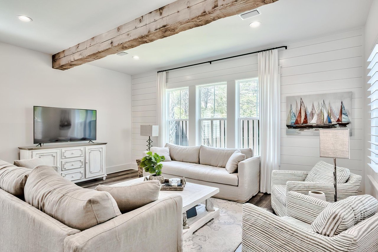 Carefree Cottage 4