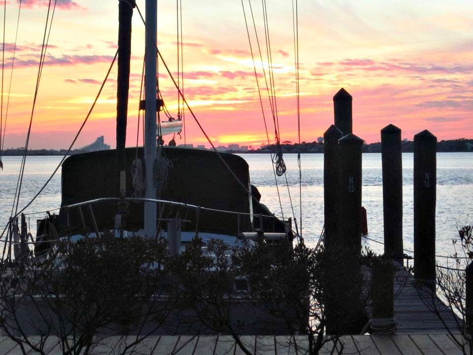 58550 Fishingboatsunsetatperdido