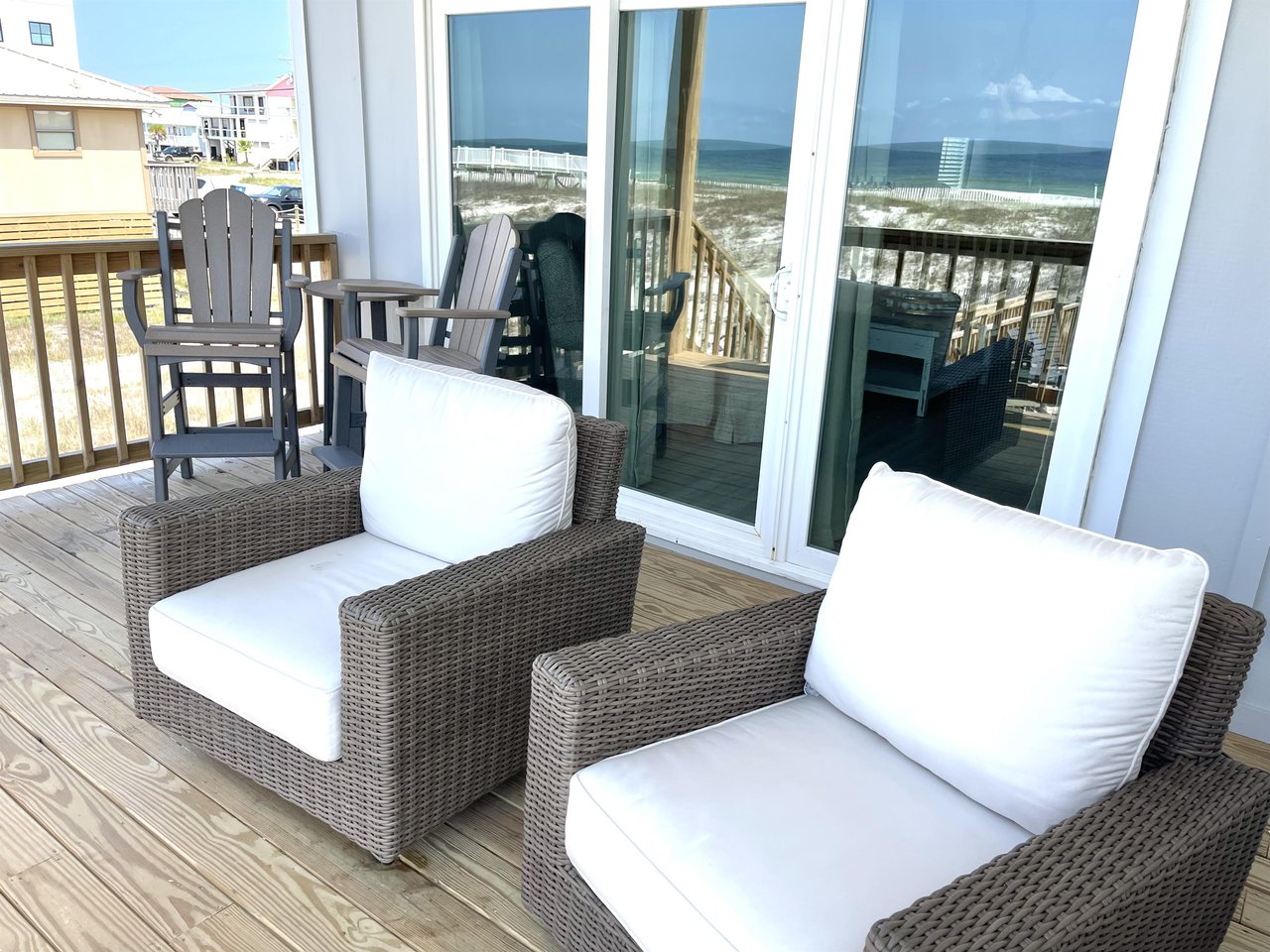 Hypnautic West  Pet Friendly 4