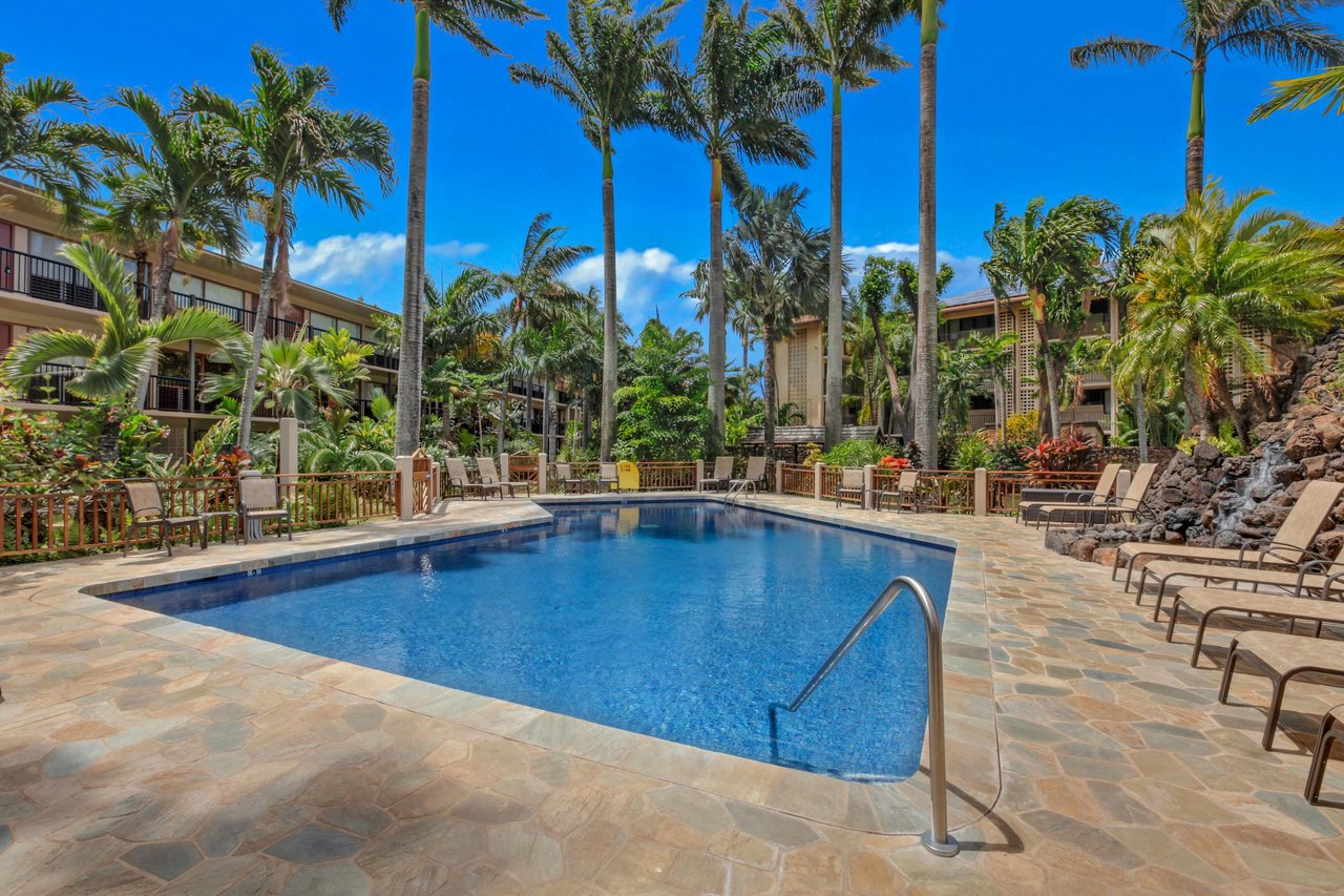 7404 Prince_kuhio_pool