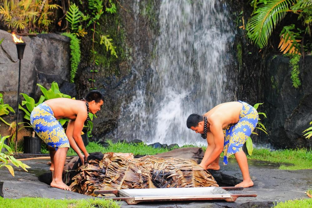 7422 Hawaiian_traditional_cooking