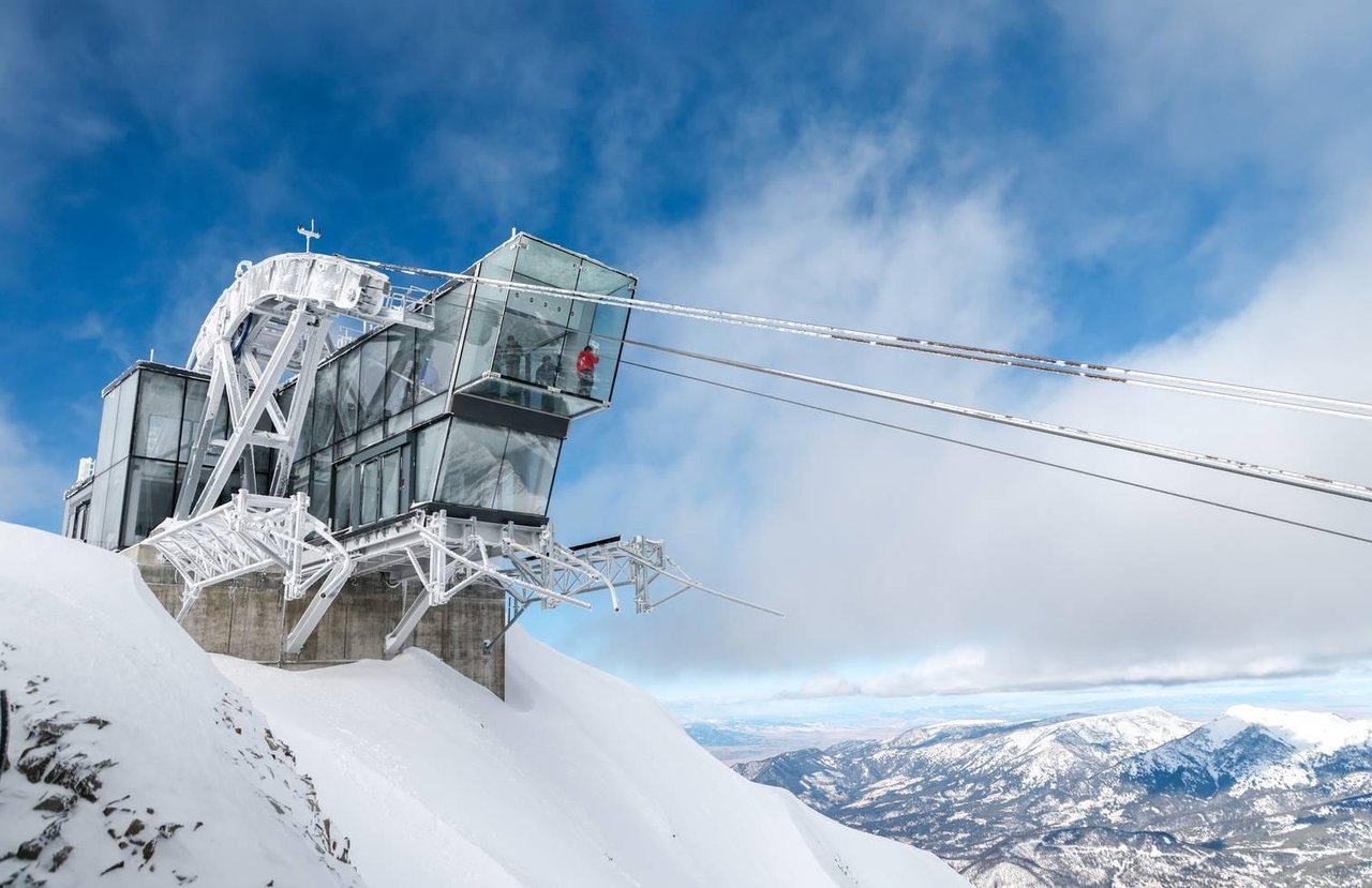 297 A Building On A Snowy Mountain