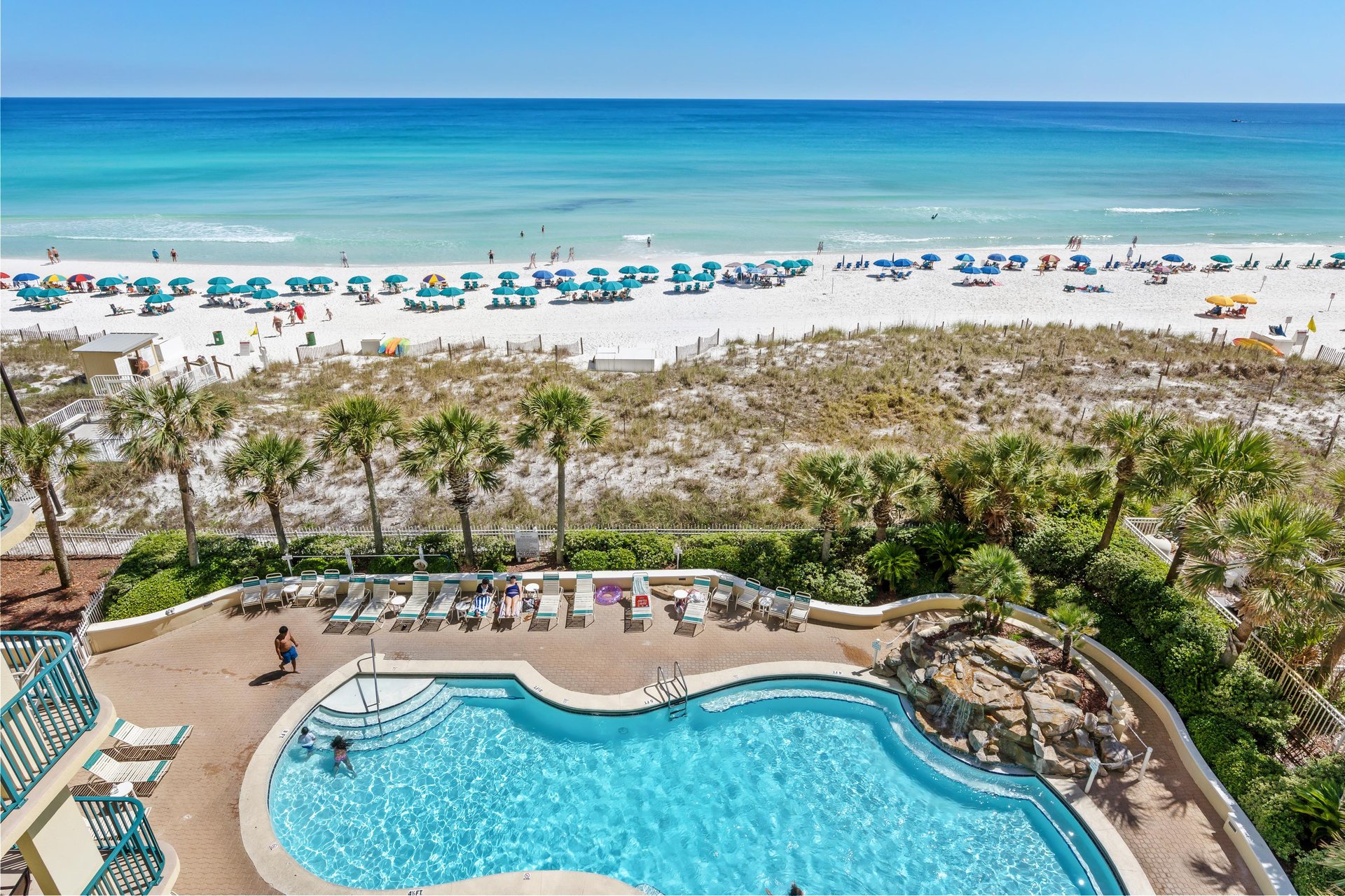 Gulf Front Swimming Pool and Hot Tub