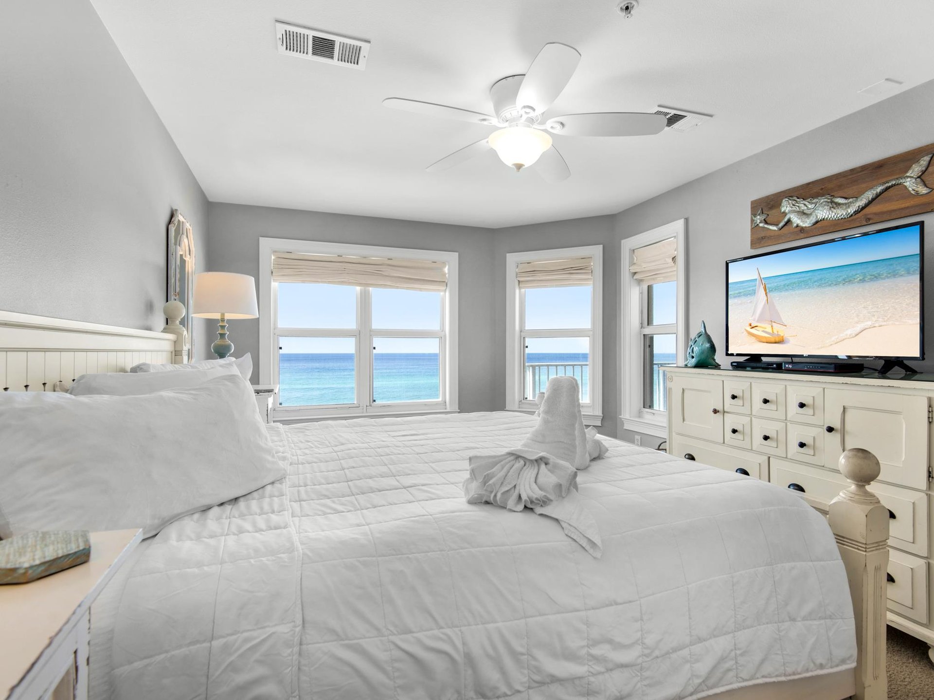 Primary Bedroom with a Gulf View