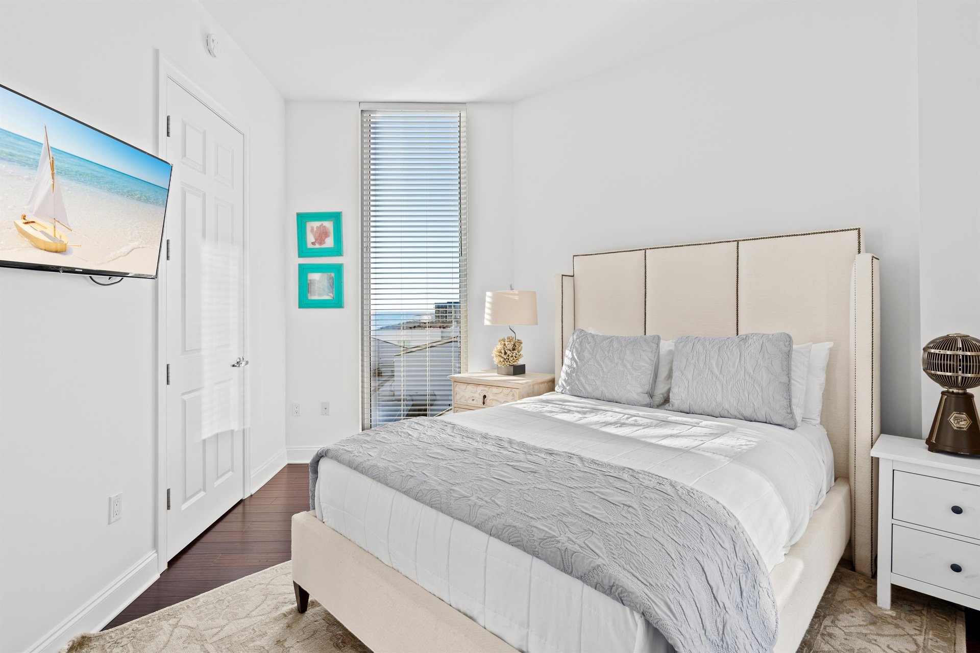 2nd Floor Queen Room with Gulf, Harbor and Bay Views