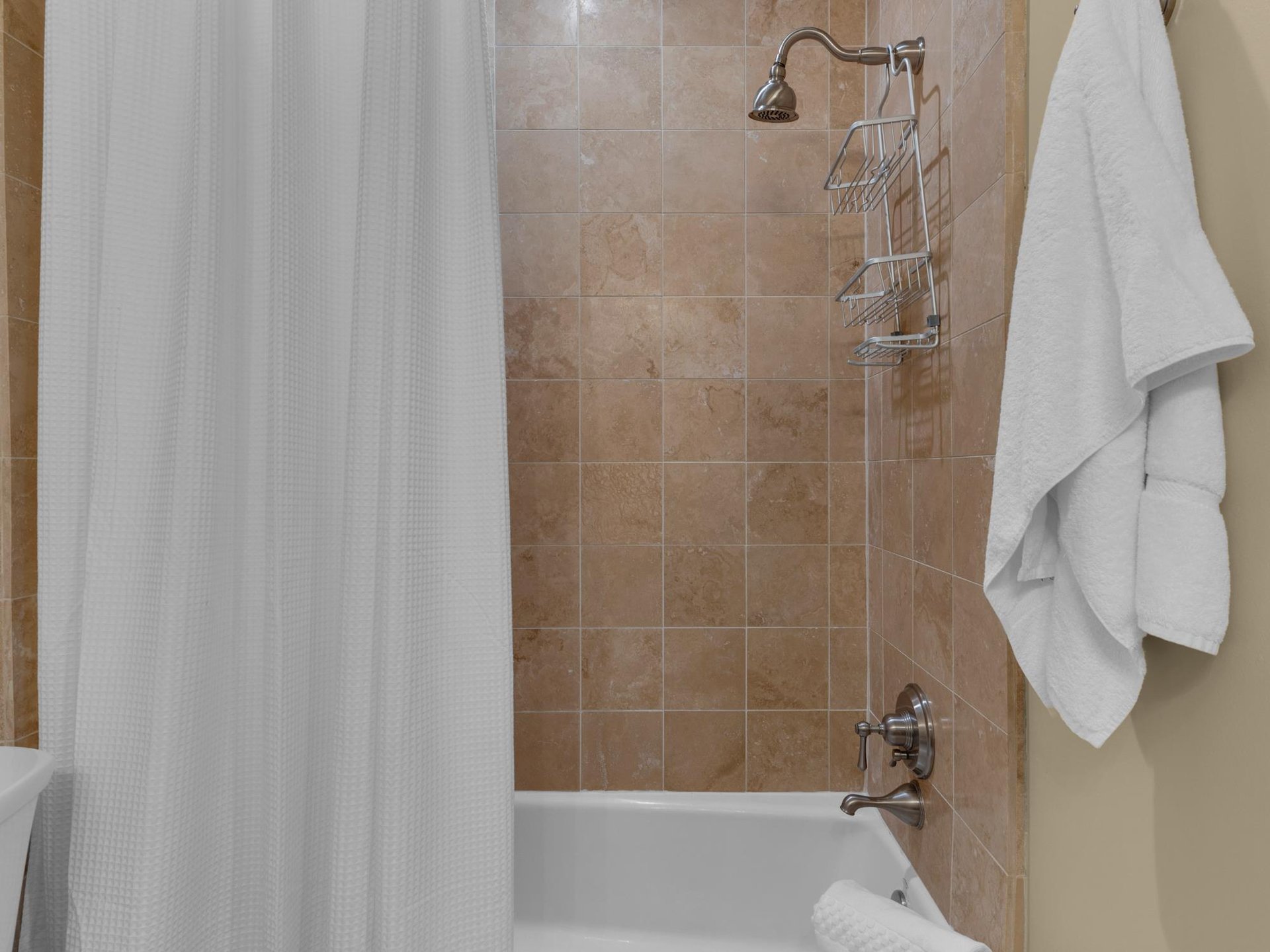 1st Floor Bathroom 4 with Tub Shower Combo