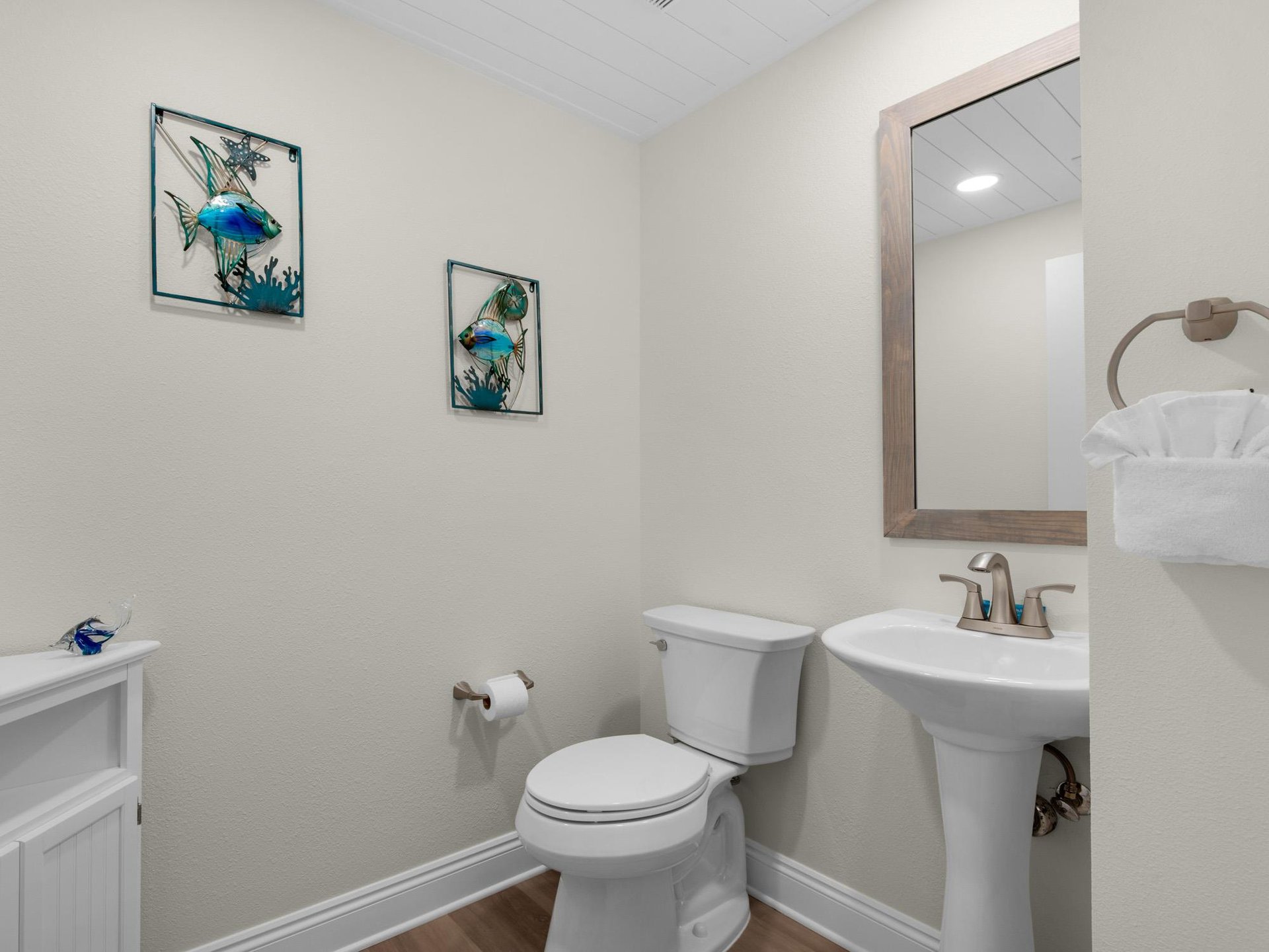 Half Bathroom 3