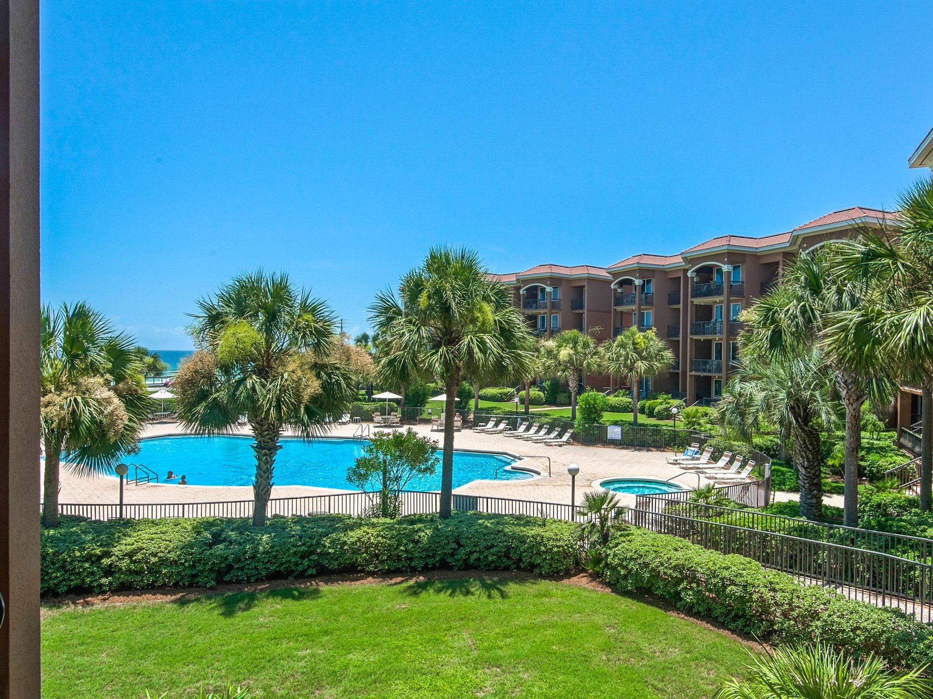 Large Complex Pool