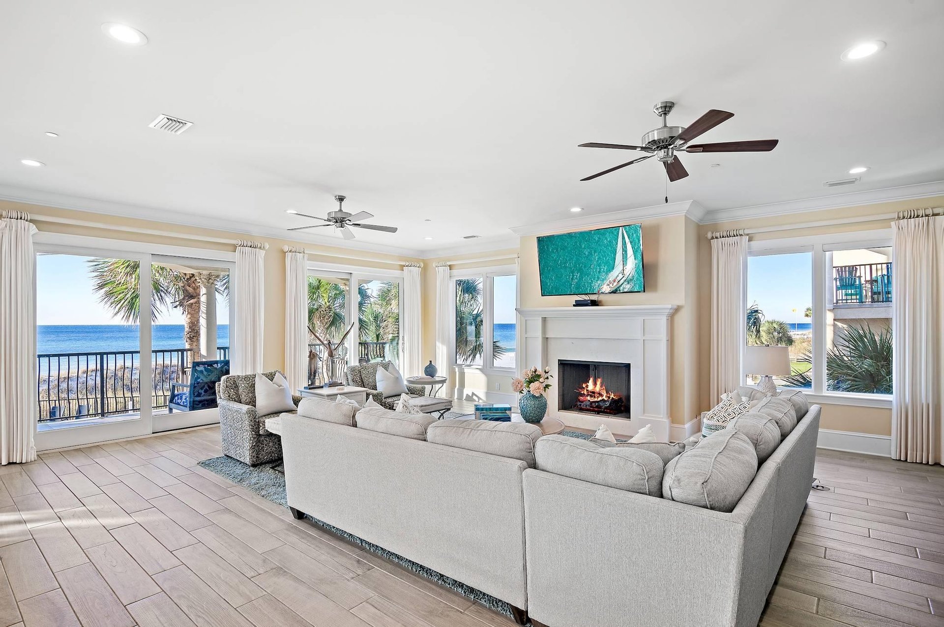 Living Area with Gorgeous Views