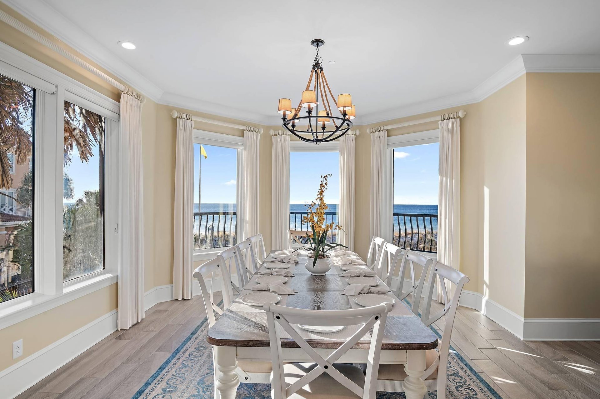 Enjoy the View at your Dining Table