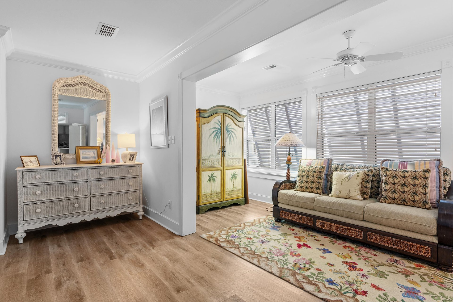 Sitting room area