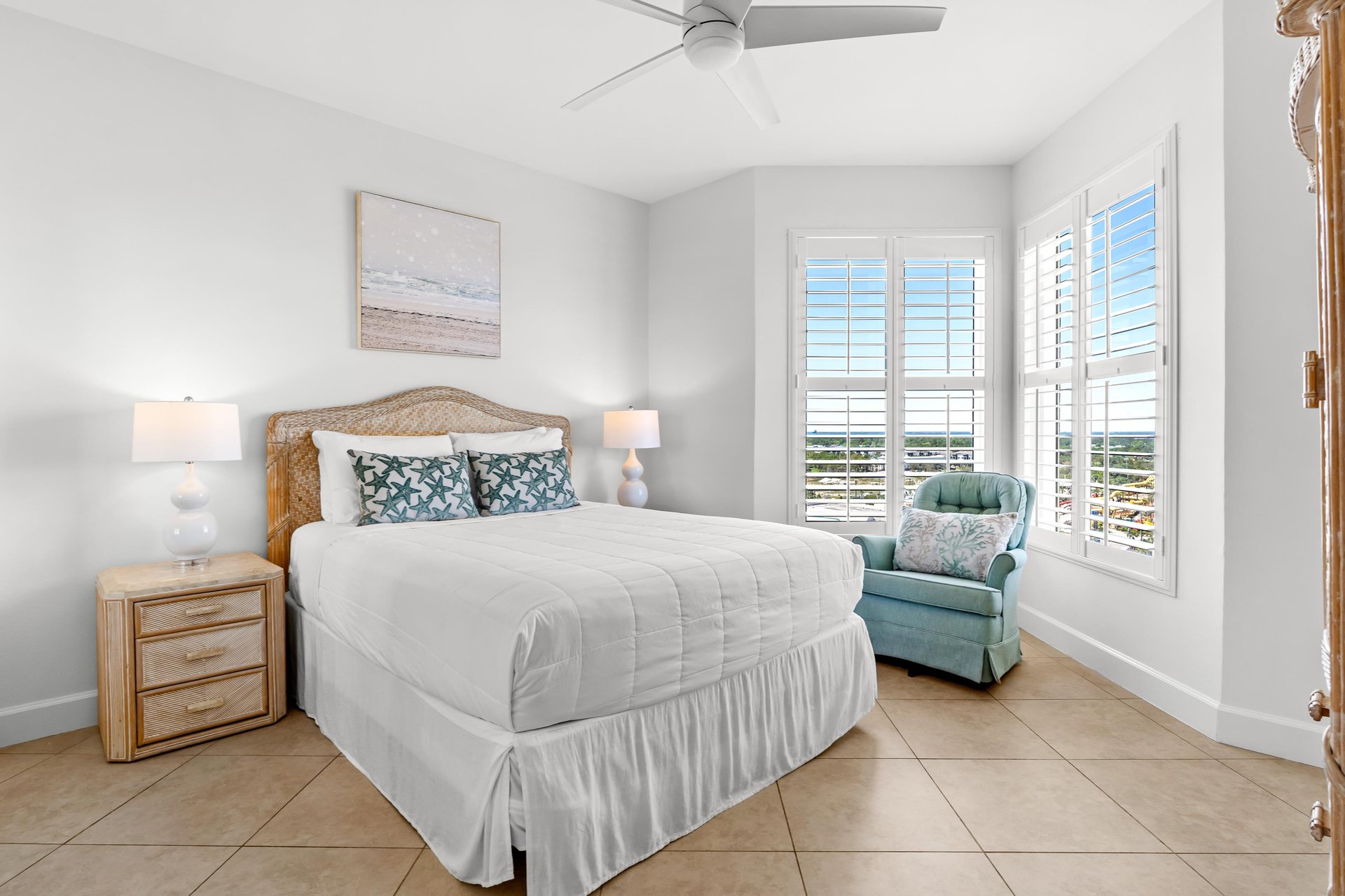 Guest Bedroom with Queen Bed