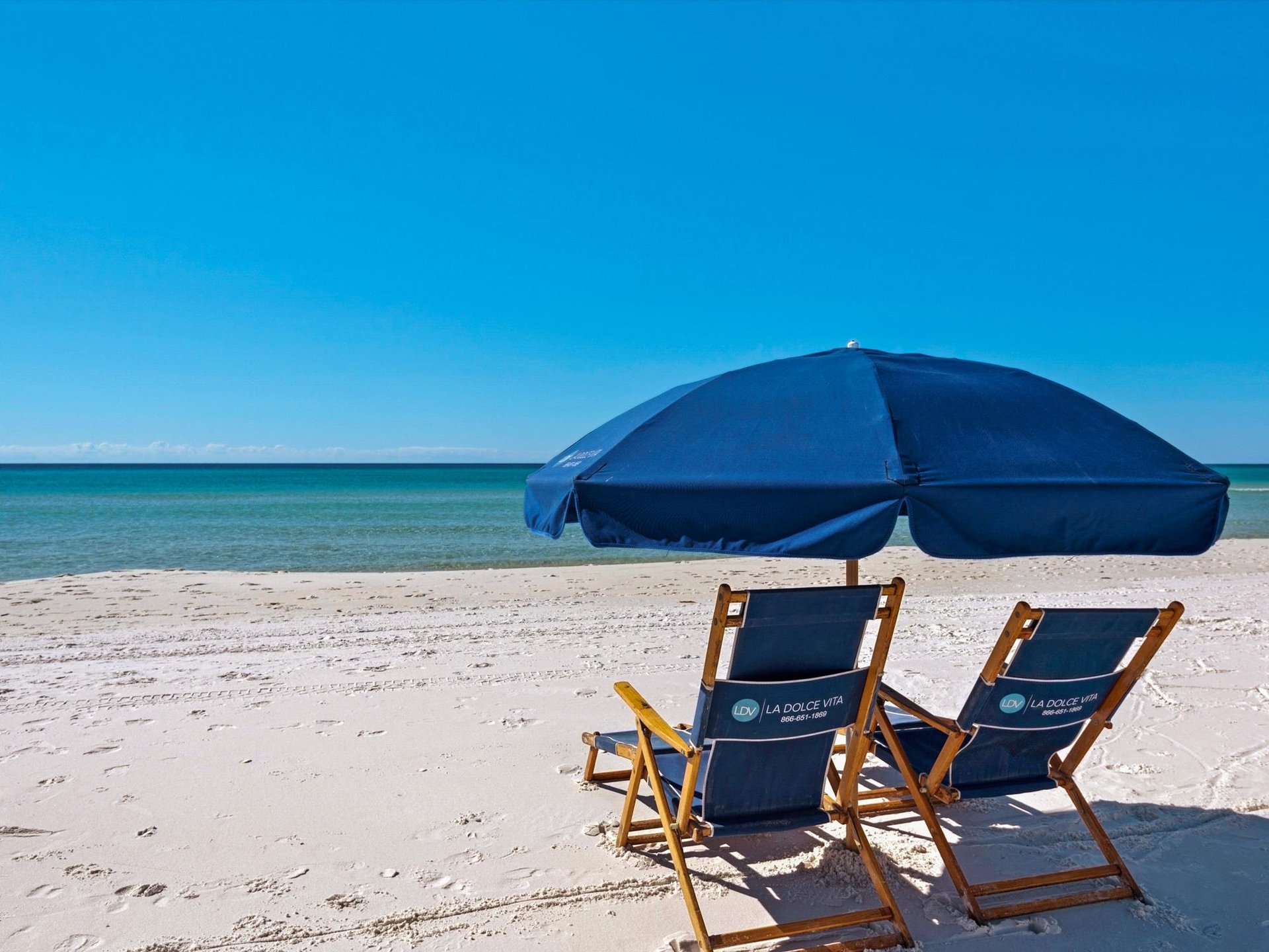 FREE Seasonally Provided 2 Beach Chairs and 1 Umbrella