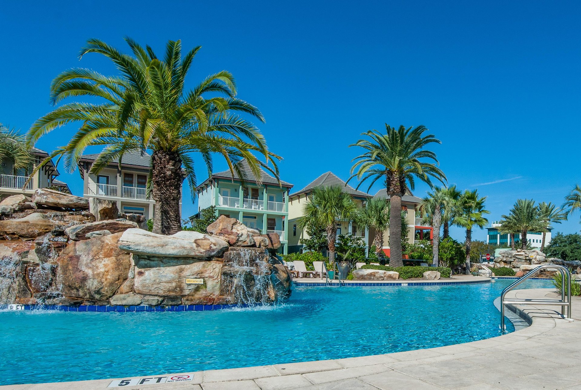 Hangout Poolside