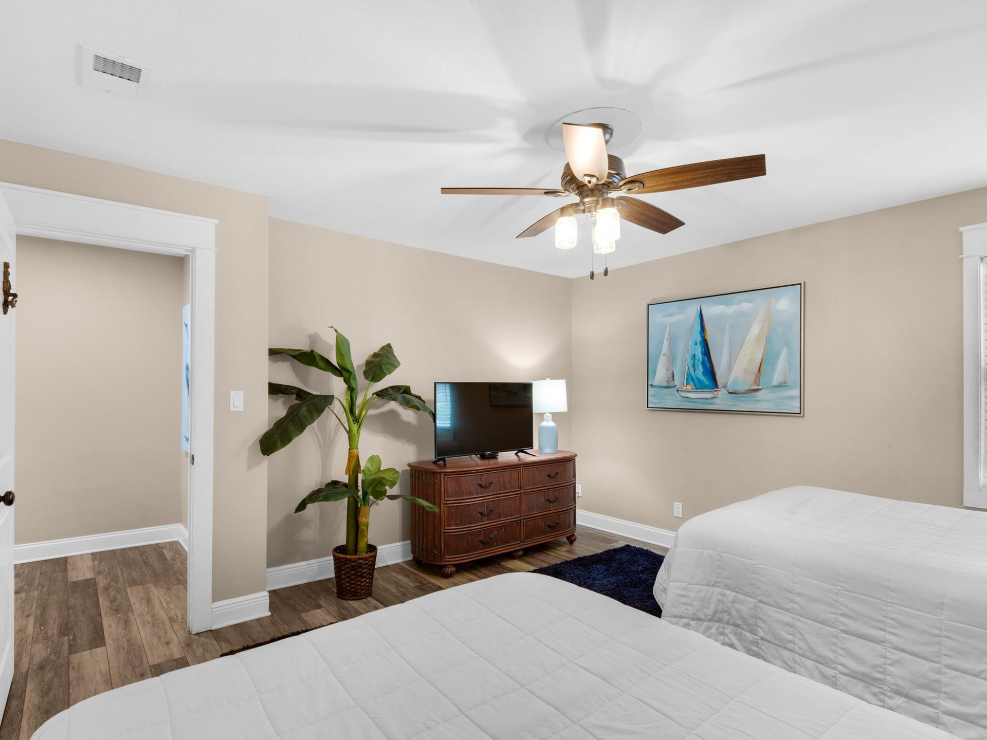 2nd floor bedroom 2