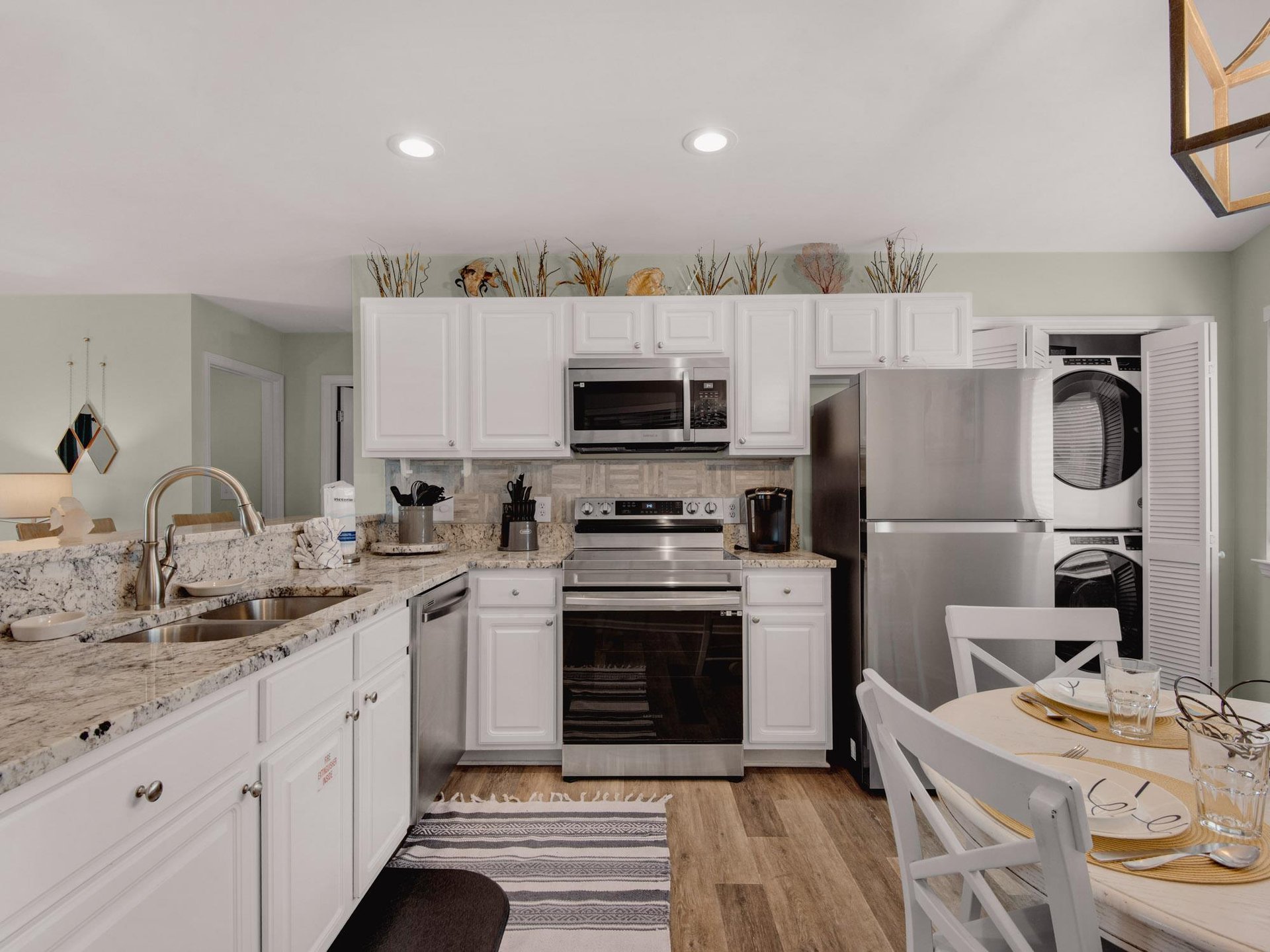 Open Kitchen