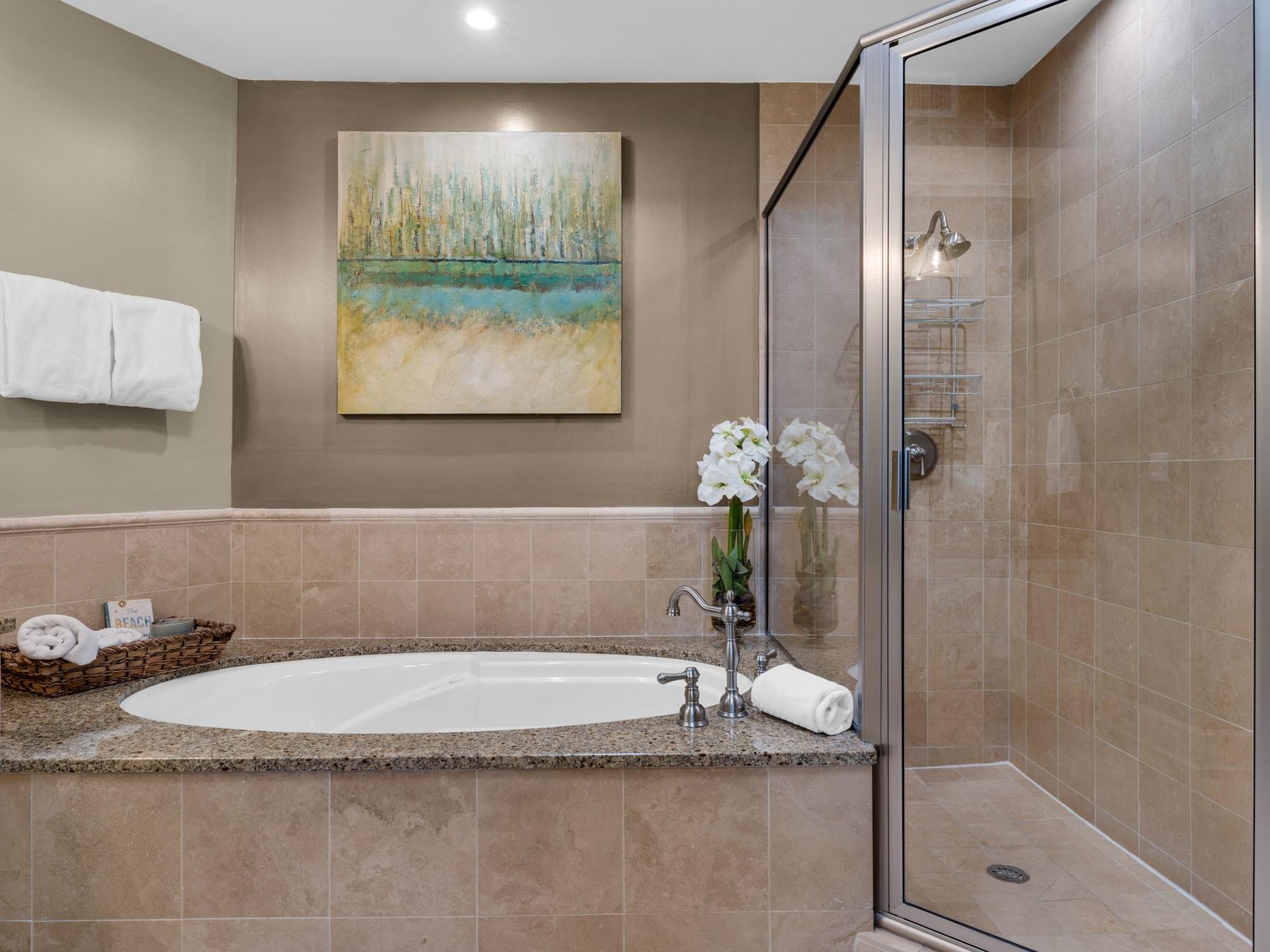 1st Floor Bathroom 2 with Walkin Shower and Garden Tub