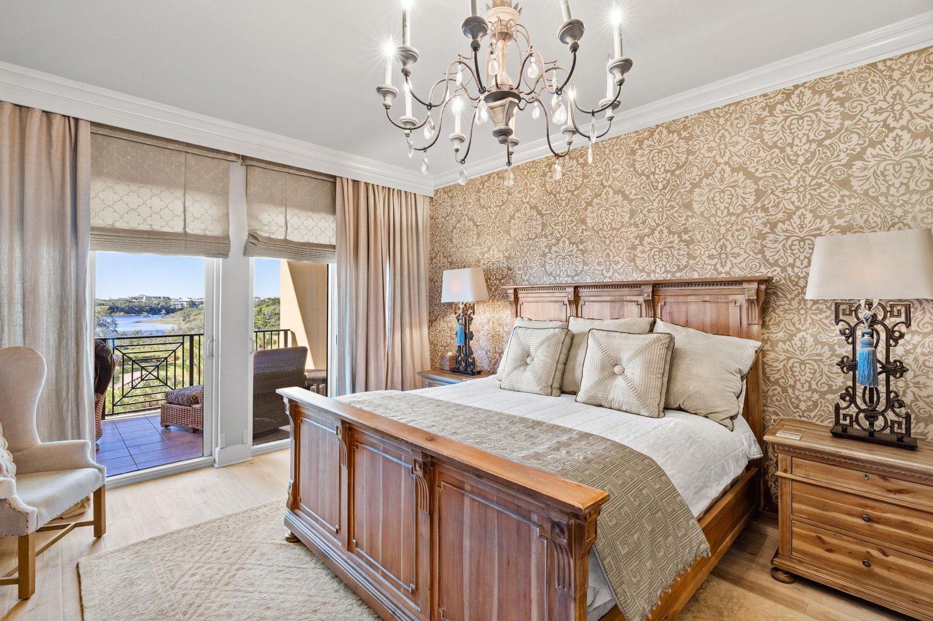 Bedroom 1 with King