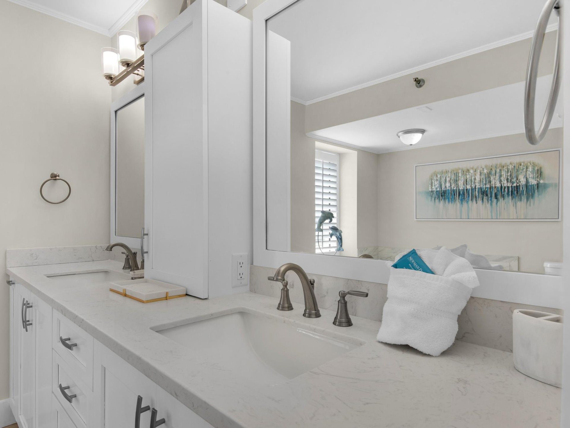 Bathroom 1 with Double Vanities