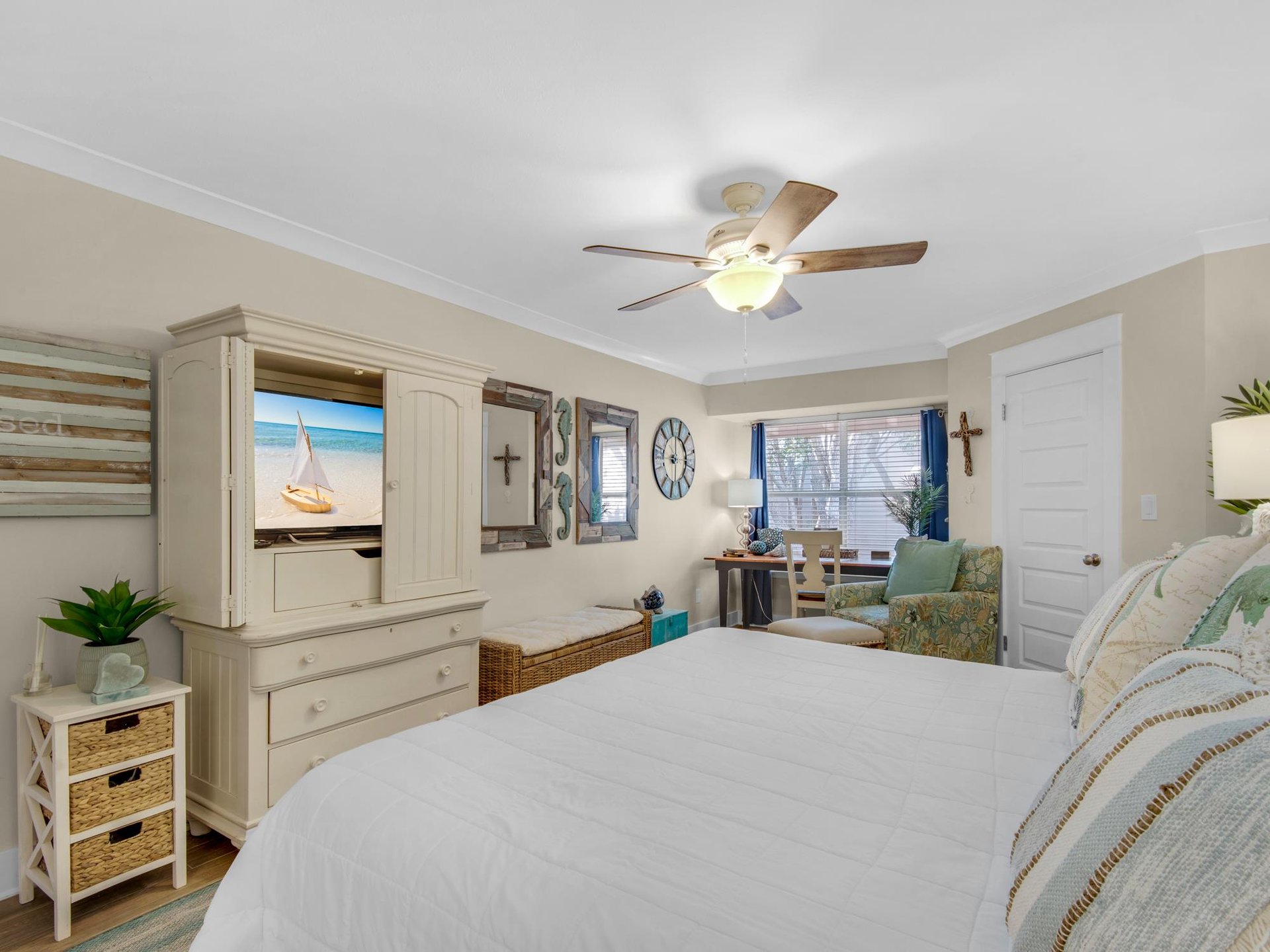 Bedroom 1 with Flat Screen TV