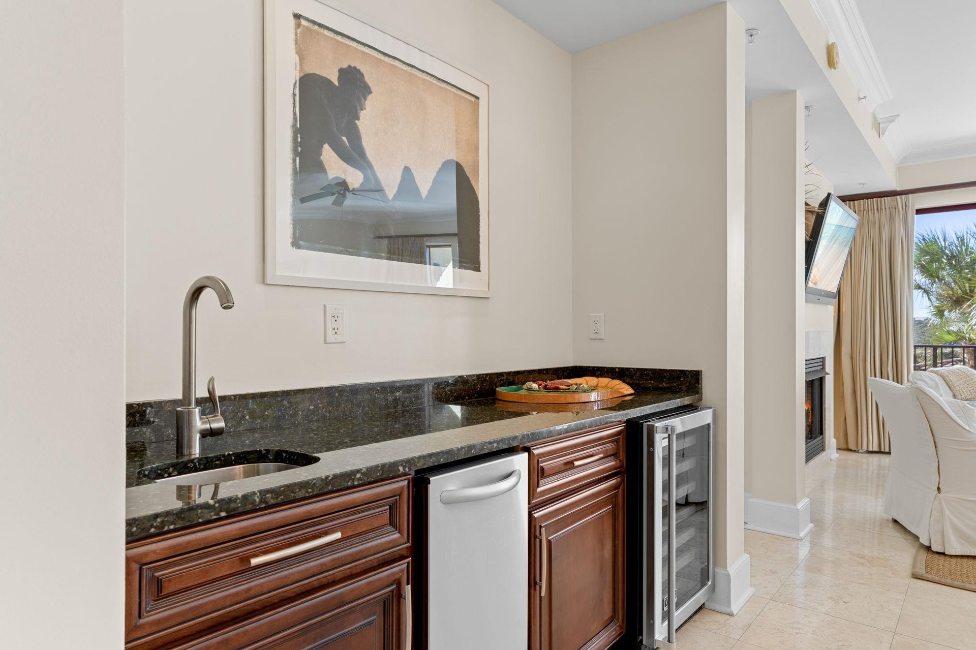 Wet Bar off Dining Room and Kitchen area
