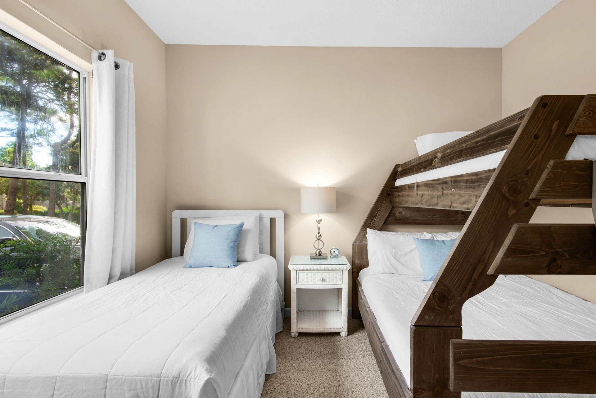 Bedroom 2 with Twin bed and Twin over Full Bunk