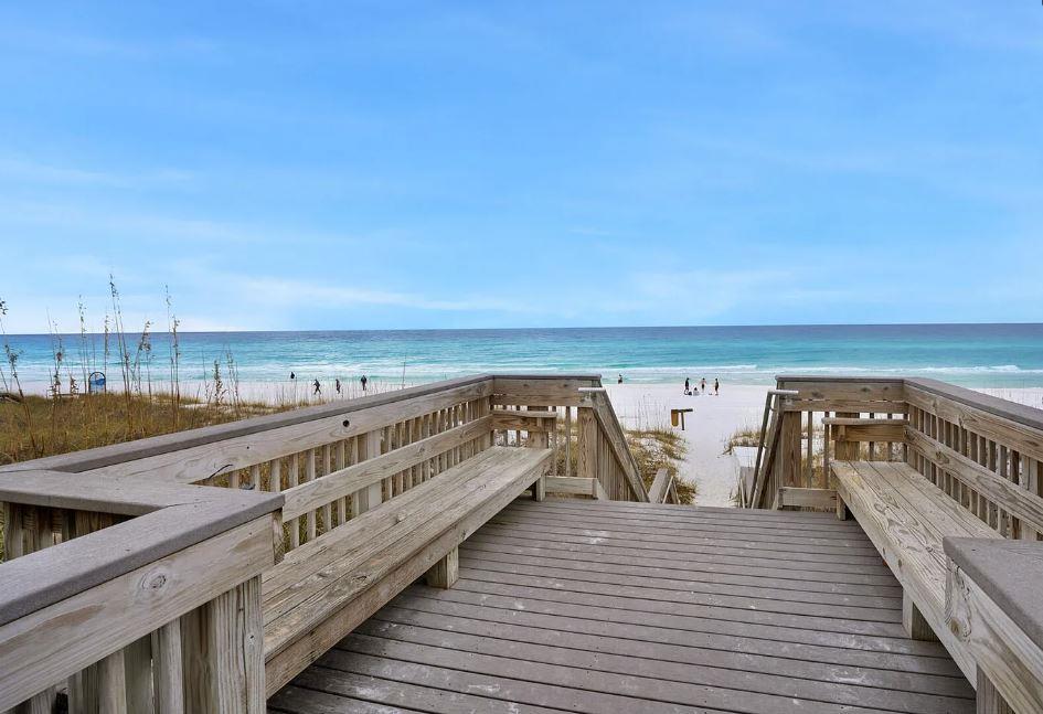 Crystal View Beach Access