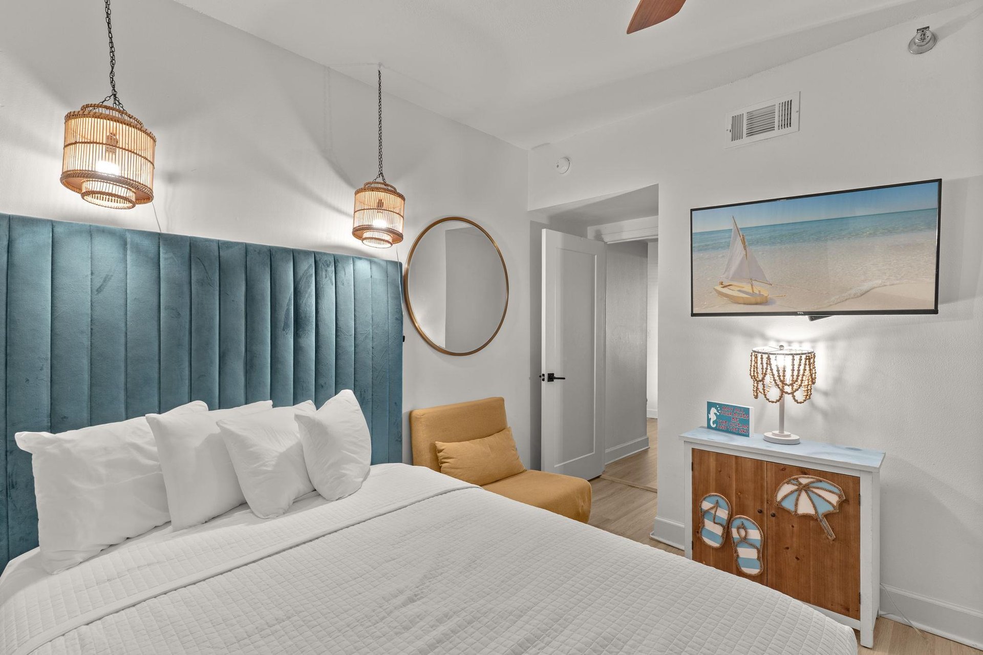 Bedroom 3 with Queen bed and twin over full bunk room