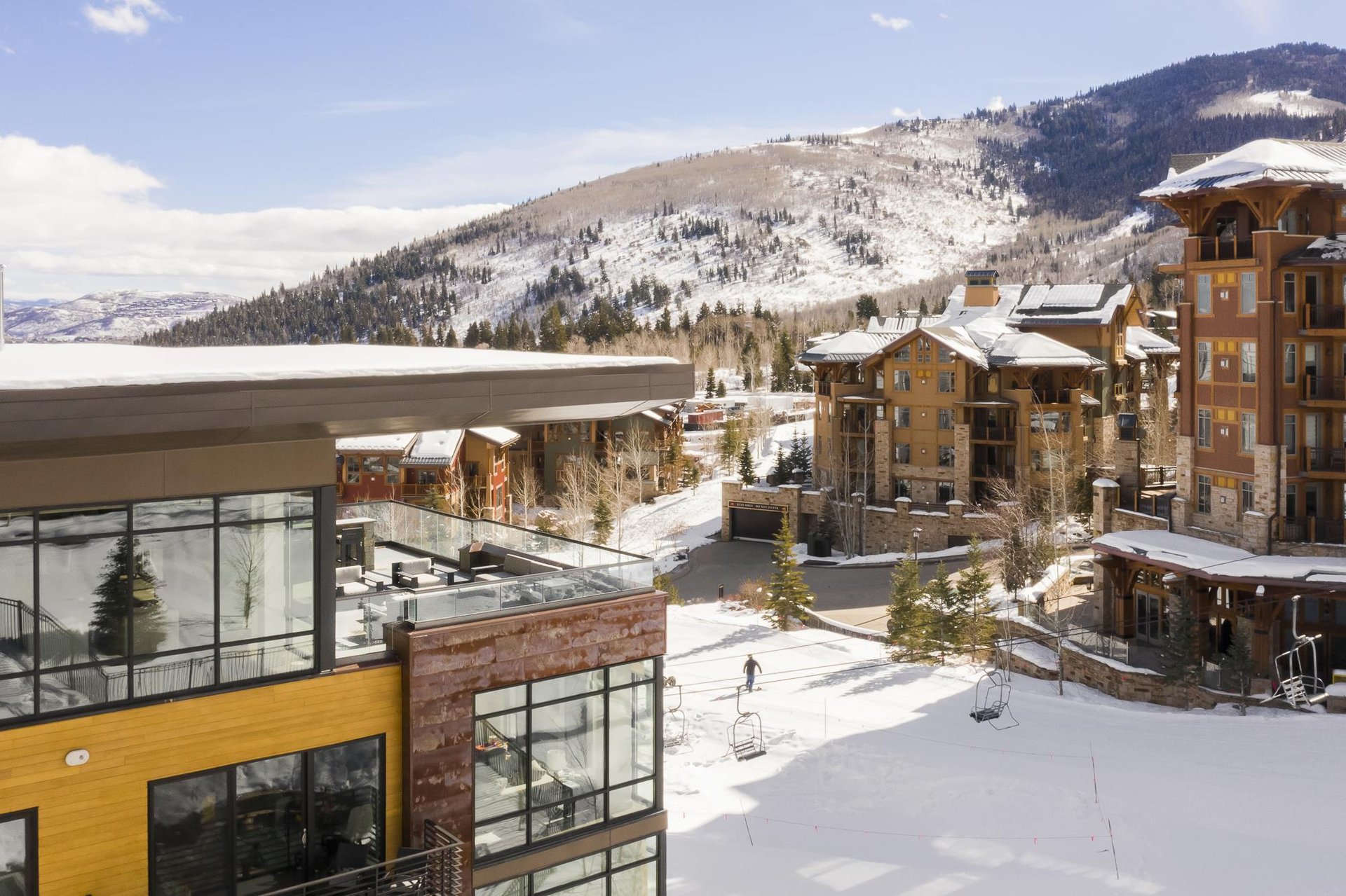 Aerial view of the private patio and ski hill at Lift 601