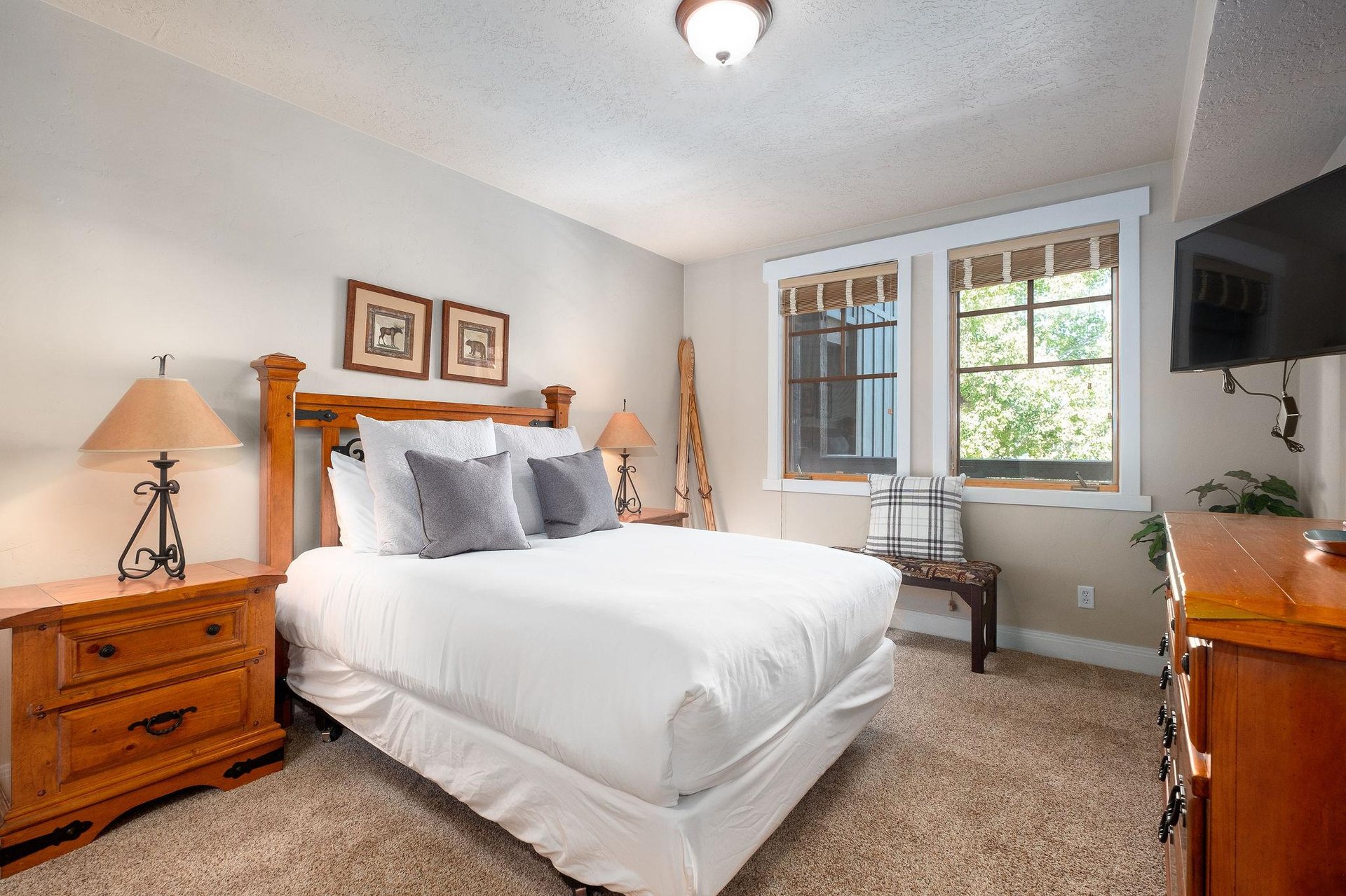 Final guest bedroom