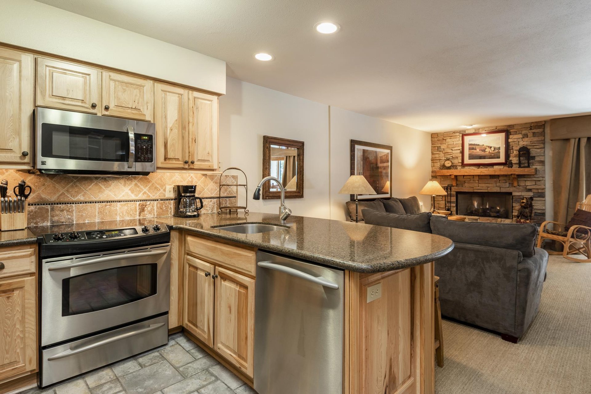 Fully equipped kitchen