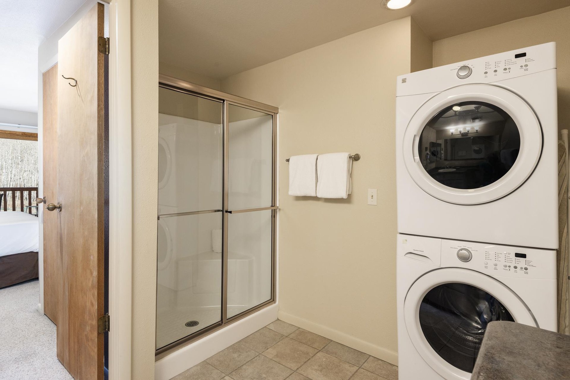Private washerdryer