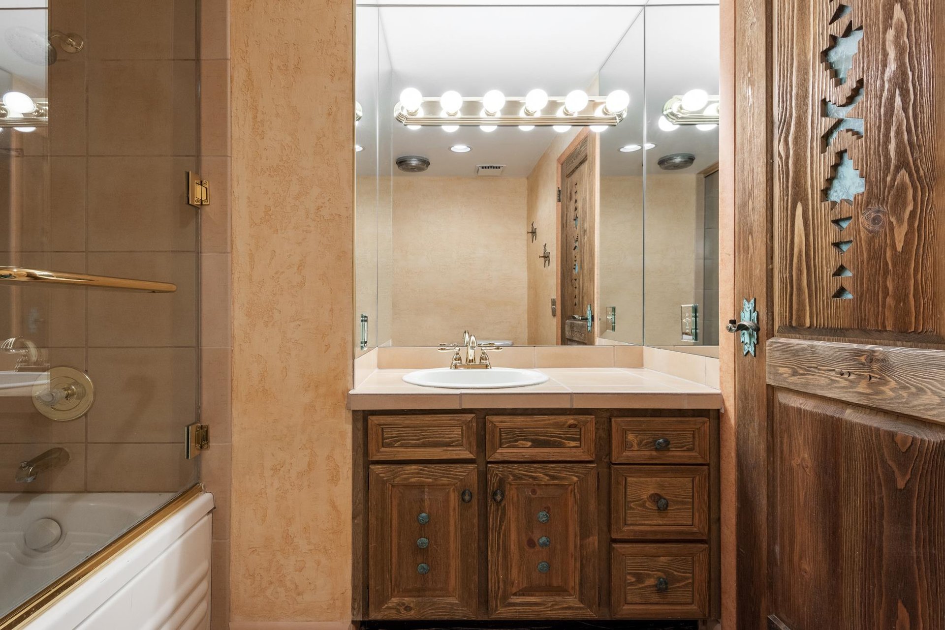 Guest bathroom