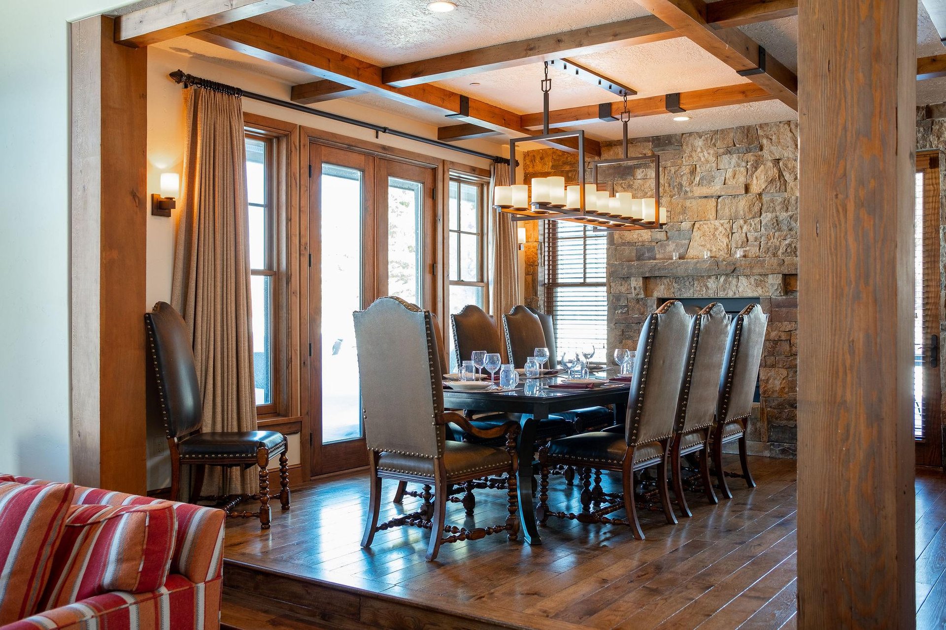 Elegant dining room
