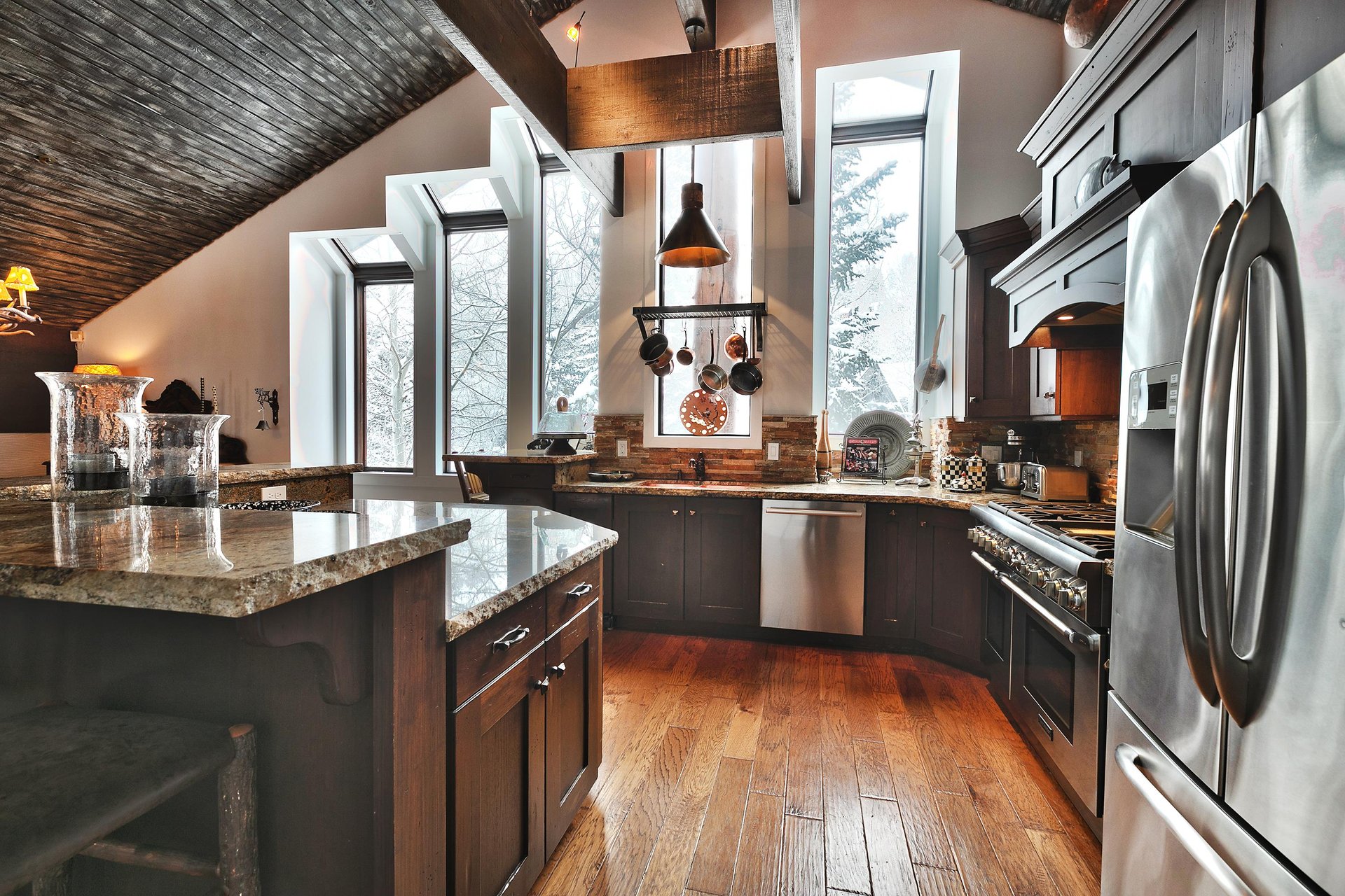 French door refrigerator in the kitchen, 6 casement windows