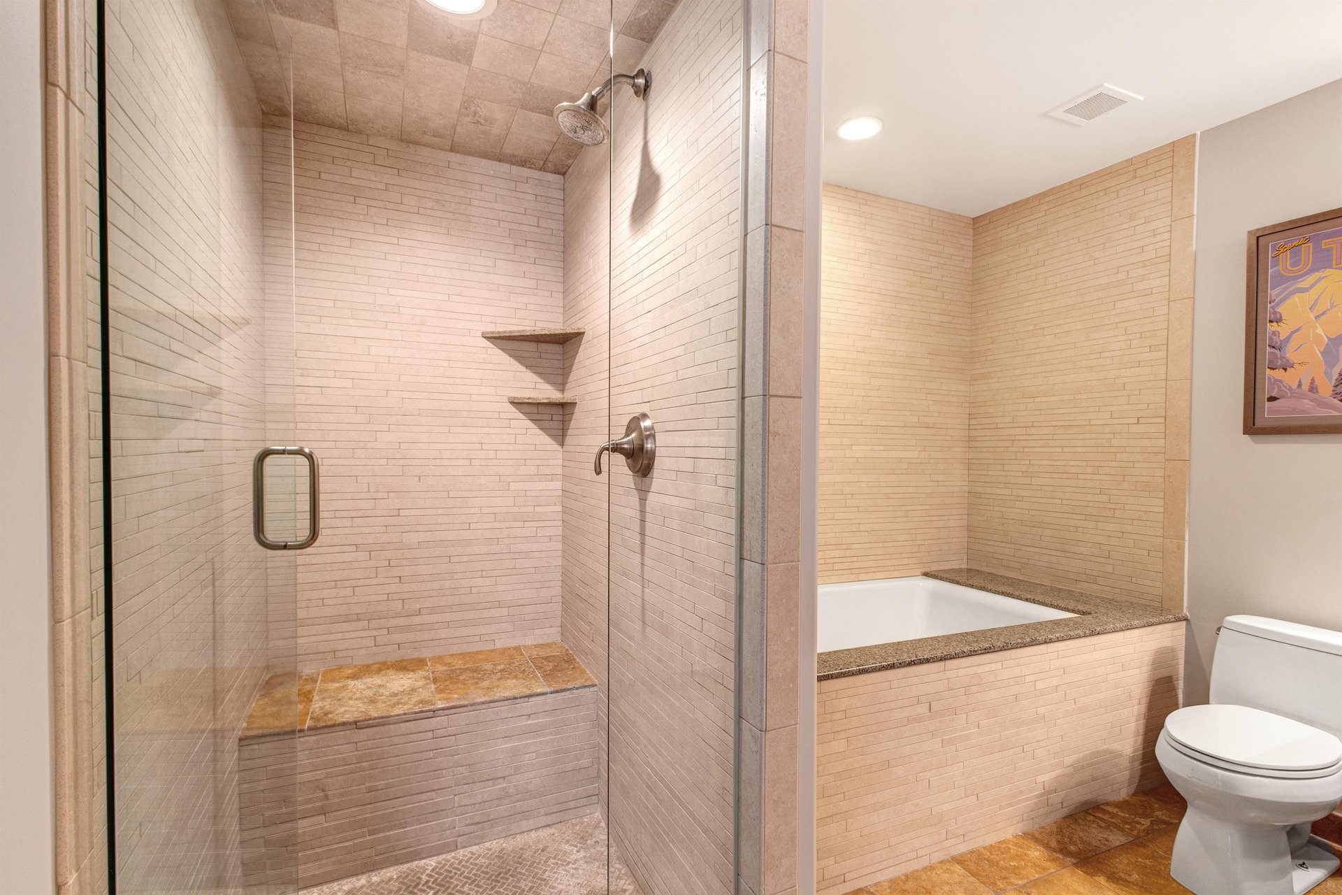 Lowell 402s bathroom with walk in shower and deep soaker tub.