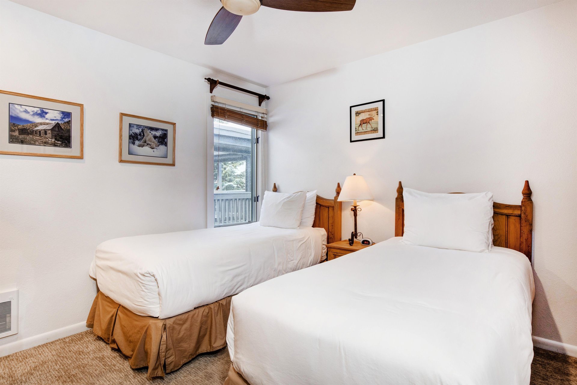 The two twin beds can be made into a kingsize bed with 24hours advanced notice.