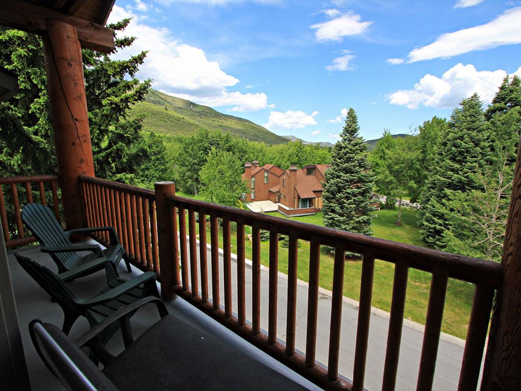 Snow Flower 30 offers a private patio with beautiful green summer views of the mountain.