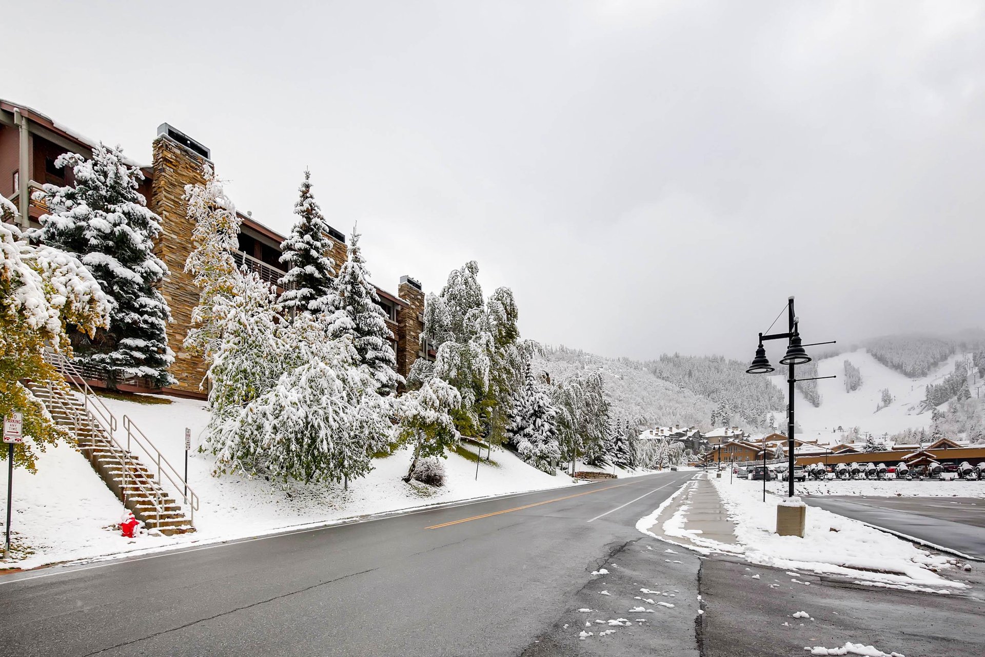 ParkCityLodging_PowderRunC11_Exterior2